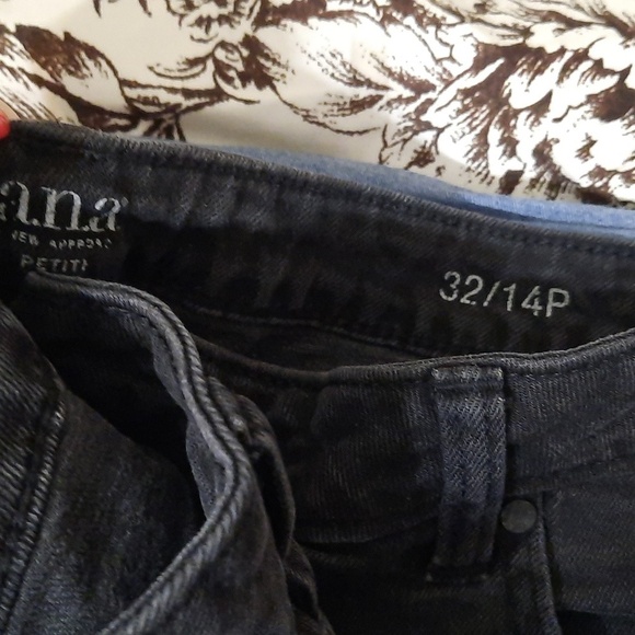 a.n.a Shorts , Apt.9 Blue Shorts , ana Black Shorts ,  3 Pair Size 14 Shorts - Picture 8 of 11